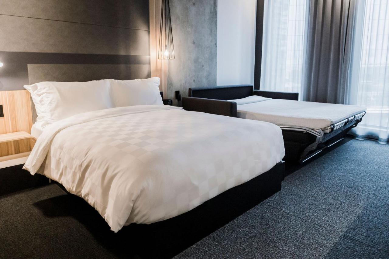 Alt Hotel Calgary University District ภายนอก รูปภาพ
